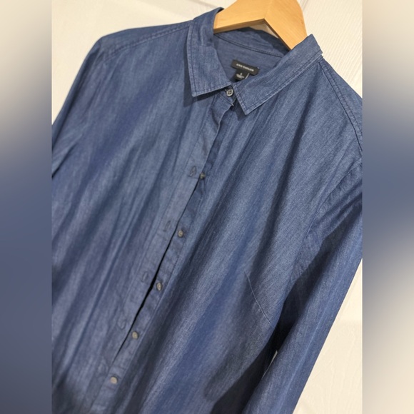 Ann Taylor women’s  Casual Blue Button Down Shirt - Picture 5 of 5